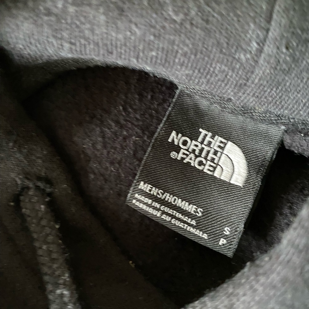 Size medium - Picture 2 of 3